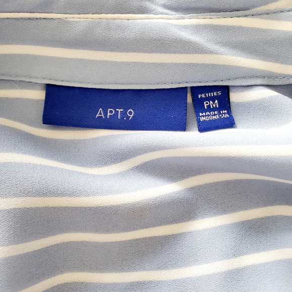 Women's Apt. 9® Convertible Button Tab Blue & White Blouses Size Petite Medium - Picture 11 of 14